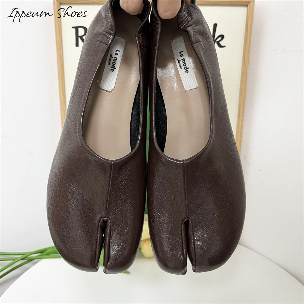 IPPEUM Women's Vintage Tabi Shoes, Tabis Loafers, Pumps Shoes ,Split Toe Ballet Flats