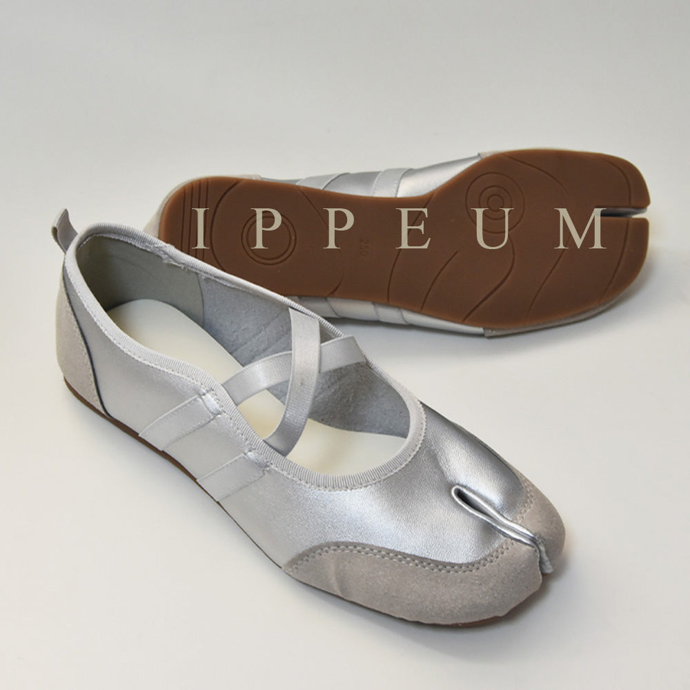 IPPEUM Tabi Sneakers Ballet Flats Shoes Silver