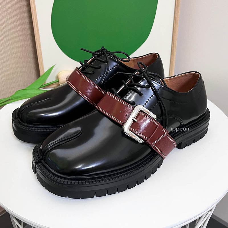 IPPEUM Tabi Mary Janes Low-Tops