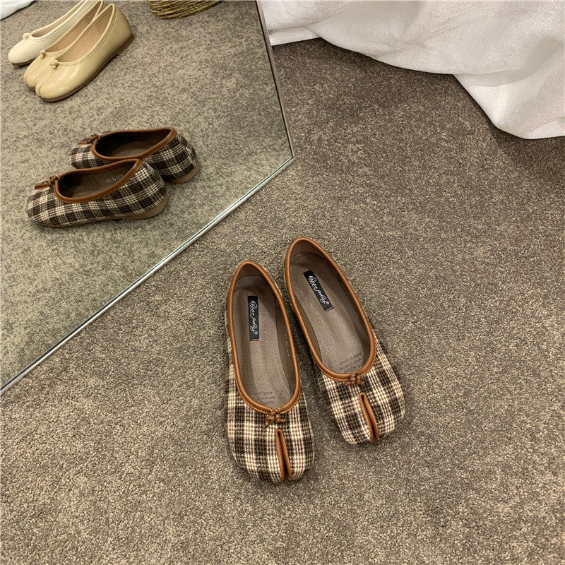 IPPEUM Flat sandals Shoes for woman Tabi Cute shoes Designer luxury Shoes woman shoes 2025
