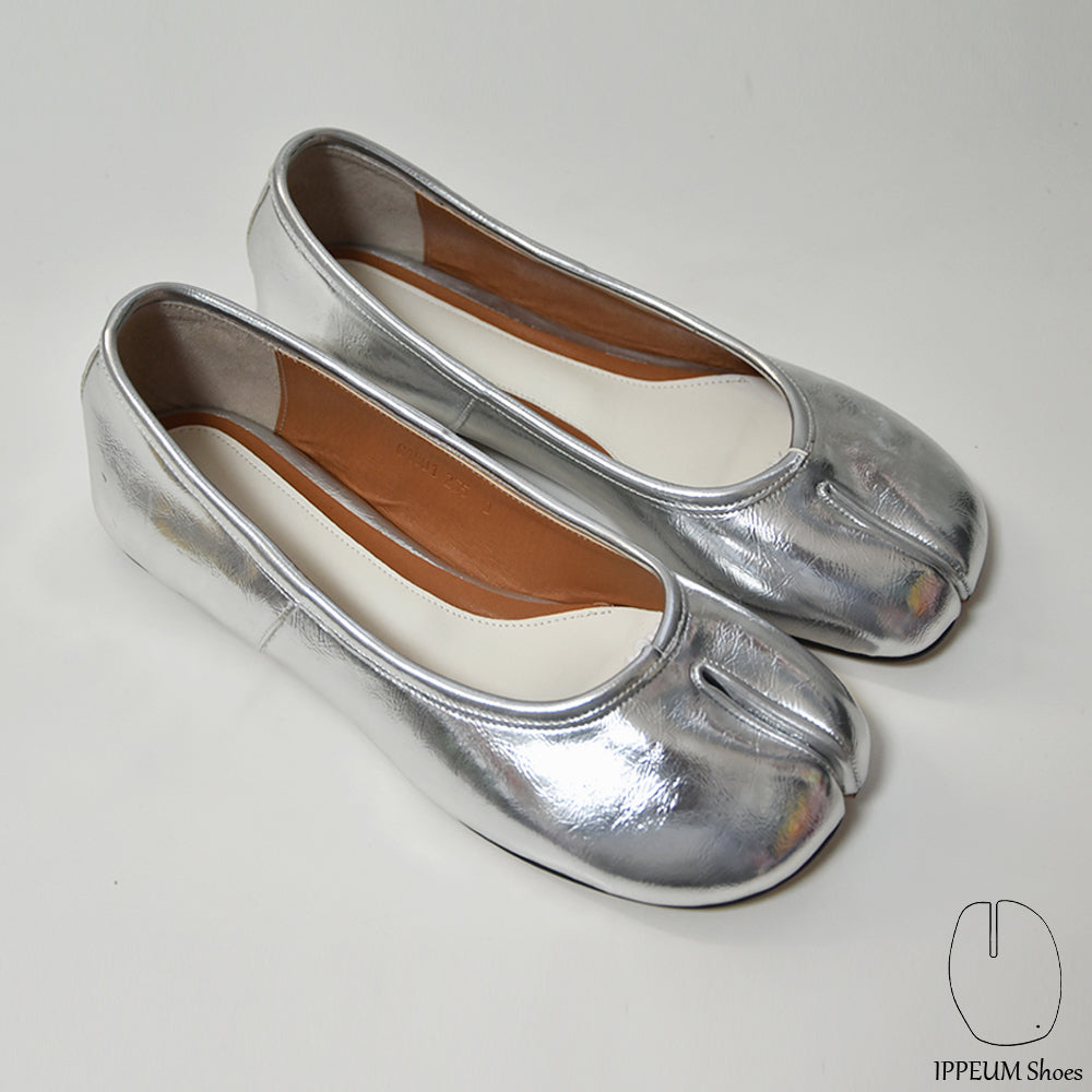 IPPEUM Tabi Shoes Flats Silver Size 35-44