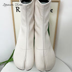 IPPEUM Tabi Ankle Boots White Split Toe Boots Tabis Shoes Women