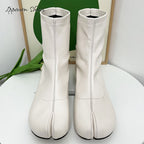 IPPEUM Tabi Ankle Boots White Split Toe Boots Tabis Shoes Women