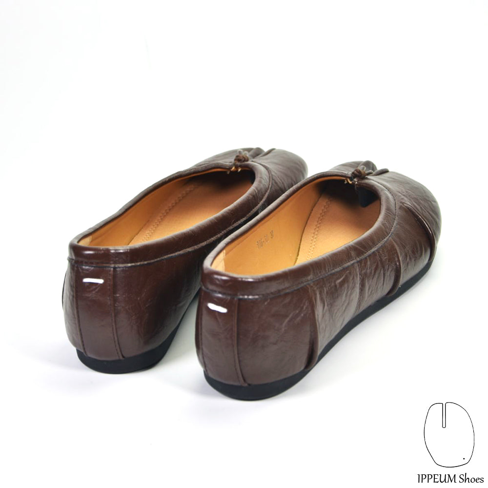 IPPEUM Brown Tabi Shoes Footwear