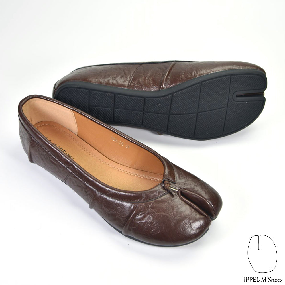 IPPEUM Brown Tabi Shoes Footwear